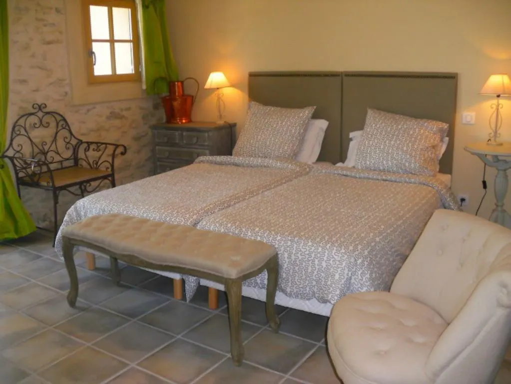 Bed and Breakfast La Dentelliere Saint-Hippolyte-le-Graveyron